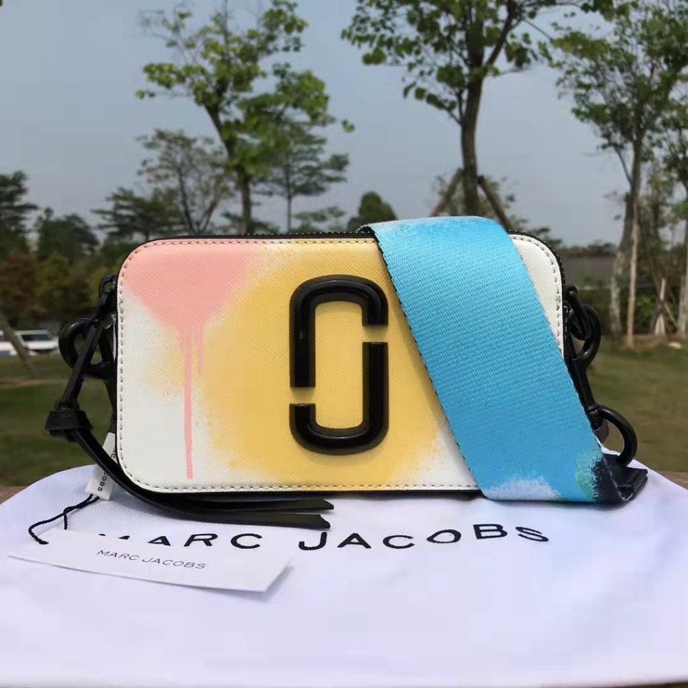 🌈🌈Marc Jacob Crossbody 🌈 🌈